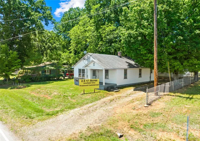 Homes for sale in Statesville, NC | 914 Wall St, Statesville, NC 28677 | MLS# 4397817