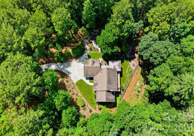 5th image of 104 Rivercliff Dr W, Connelly Springs, NC 28612 | MLS# 4397870