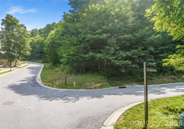 Homes for sale in Black Mountain, NC | 53 Old Lafayette Ln, Black Mountain, NC 28711 | MLS# 4397876