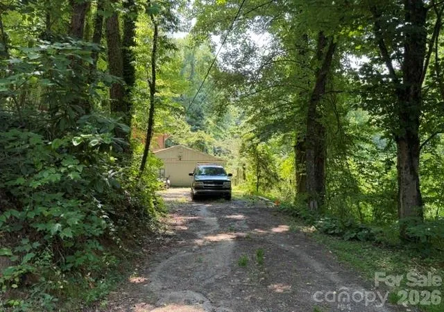 Photo 2 of Single family home for sale at 138 Heavenly View Dr, Sylva, NC 28779 | MLS# 4397894 | Listing updated on 2026-07-17