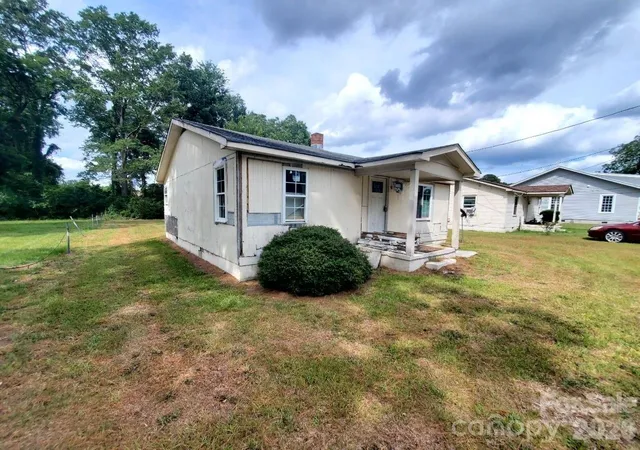 2nd image of 209 E James St, La Grange, NC 28551 | MLS# 4397903