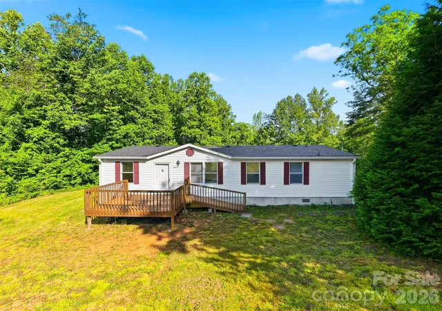 Photo 1 of Single family home for sale at 2691 Green Hvn Cir, Morganton, NC 28655 | MLS# 4397918 | Listing updated on 2026-08-31