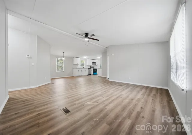 Photo 4 of Single family home for sale at 2691 Green Hvn Cir, Morganton, NC 28655 | MLS# 4397918 | Listing updated on 2026-08-31