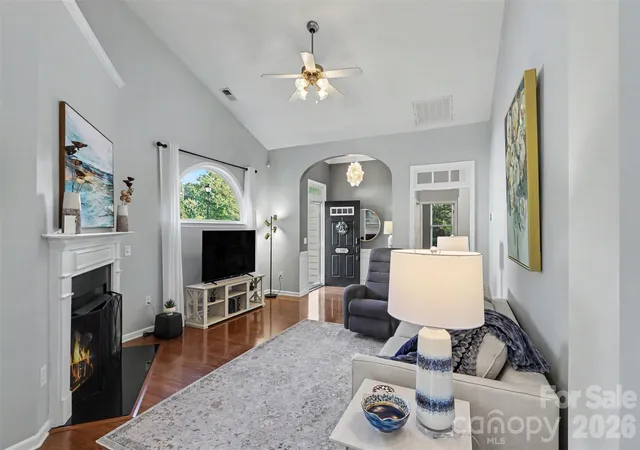 1st image of 200 Park View Dr, Belmont, NC 28012 | MLS# 4397923