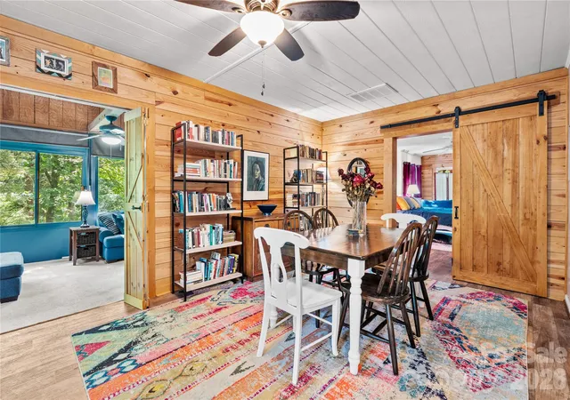 Photo 2 of Single family home for sale at 180 Longview Rd, Newland, NC 28657 | MLS# 4397948 | Listing updated on 2026-08-25