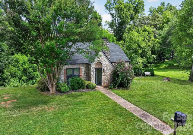 4th image of 3085 Us 70 Hwy E, Morganton, NC 28655 | MLS# 4397954