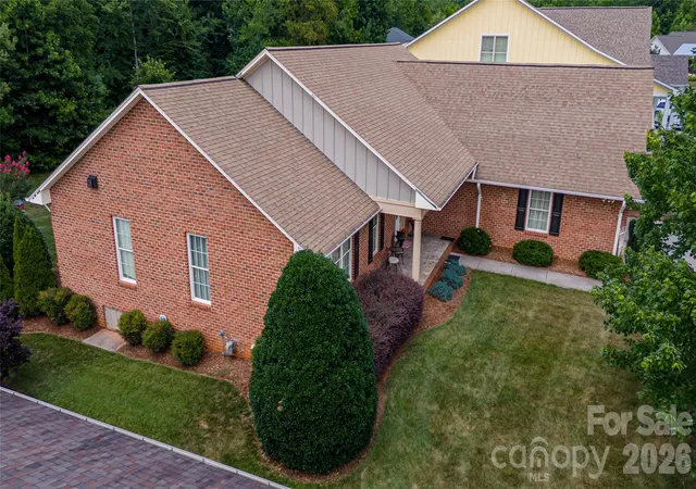 2nd image of 117 Beechmont Dr, Morganton, NC 28655 | MLS# 4397972