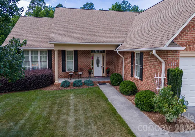 3rd image of 117 Beechmont Dr, Morganton, NC 28655 | MLS# 4397972