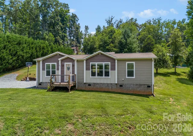 Homes for sale in Mars Hill, NC | 256 Phillips Valley Rd, Mars Hill, NC 28754 | MLS# 4398012