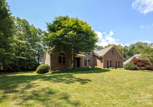 3rd image of 70 Ashley Woods Dr, Arden, NC 28704 | MLS# 4398024