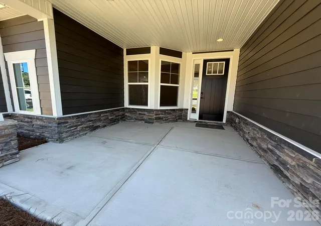 Photo 3 of Single family home for sale at 4493 Blue Mound Ct, Stanley, NC 28164 | MLS# 4398039 | Listing updated on 2026-10-02