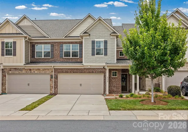 1st image of 4008 Woodsmill Rd, Fort Mill, SC 29707 | MLS# 4398108