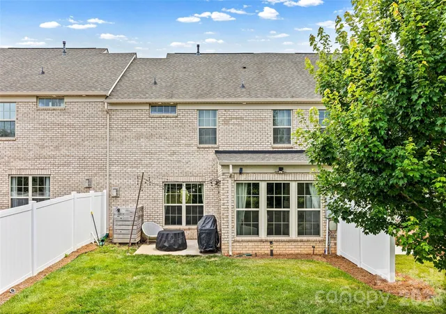 29th image of 4008 Woodsmill Rd, Fort Mill, SC 29707 | MLS# 4398108