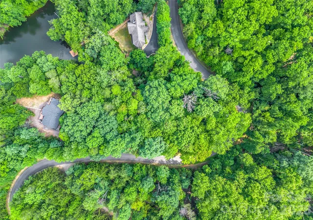4th image of Lot 82 Lakewood Dr, Lake Lure, NC 28746 | MLS# 4398119