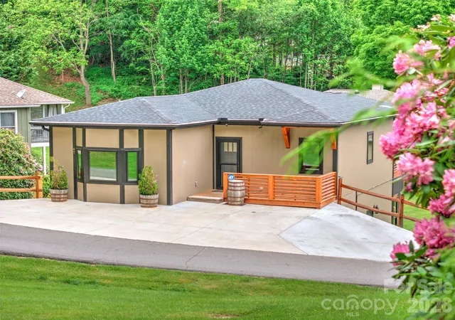 1st image of 47 Winghaven Hts, Waynesville, NC 28786 | MLS# 4398121