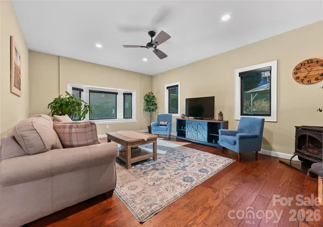 3rd image of 47 Winghaven Hts, Waynesville, NC 28786 | MLS# 4398121