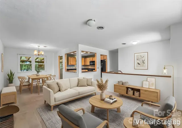 Photo 4 of Single family home for sale at 32 Swanns View Dr, Marion, NC 28752 | MLS# 4398128 | Listing updated on 2026-08-11