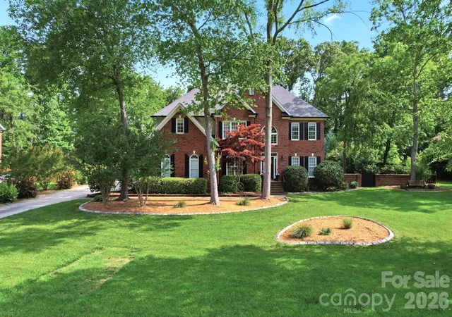 2nd image of 6821 Hollow Oak Dr, Charlotte, NC 28227 | MLS# 4398137
