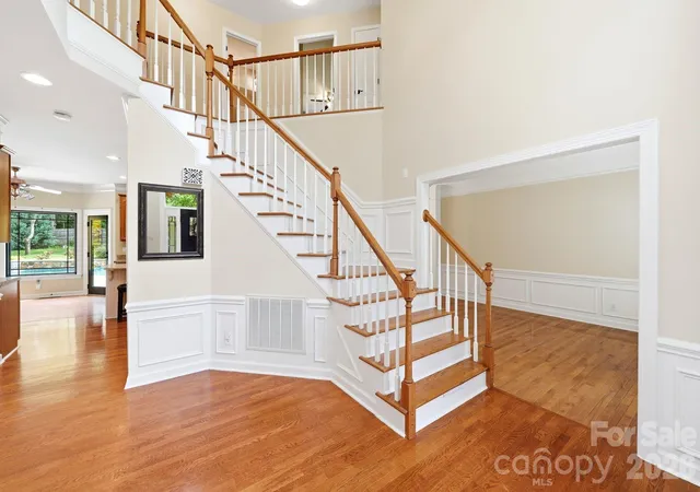 3rd image of 6821 Hollow Oak Dr, Charlotte, NC 28227 | MLS# 4398137