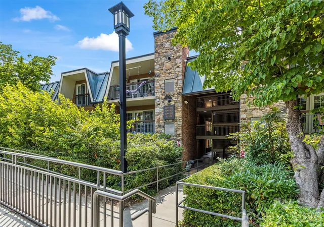 2nd image of 310 Bowling Park Rd, Asheville, NC 28803 | MLS# 4398143