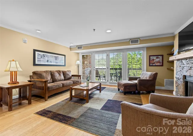 3rd image of 310 Bowling Park Rd, Asheville, NC 28803 | MLS# 4398143