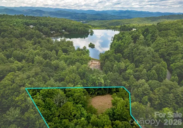 Homes for sale in Brevard, NC | 1571 Eagle Lake Dr #153, Brevard, NC 28712 | MLS# 4398145