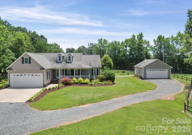Homes for sale in Albemarle, NC | 24794 Nc 24/27 Hwy, Albemarle, NC 28001 | MLS# 4398147