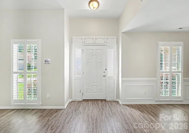 2nd image of 7413 Tupelo Ln, Charlotte, NC 28269 | MLS# 4398162