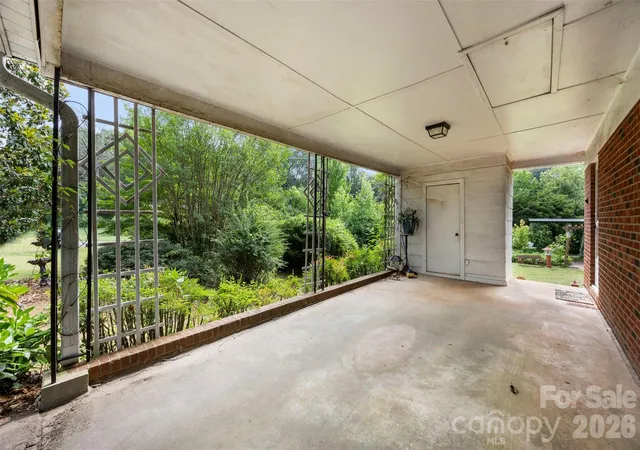 Photo 3 of Single family home for sale at 4305 Union Rd, Gastonia, NC 28056 | MLS# 4398173 | Listing updated on 2026-10-02