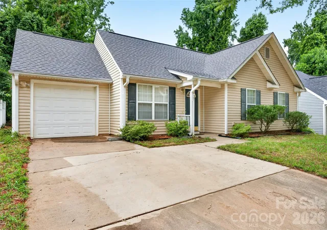 5th image of 4627 Victory Ln, Charlotte, NC 28269 | MLS# 4398187