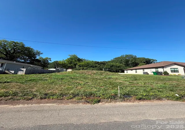 Photo 2 of Land for sale at 2417 & 2421 Ellen Ave, Charlotte, NC 28208 | MLS# 4398197 | Listing updated on 2026-09-02