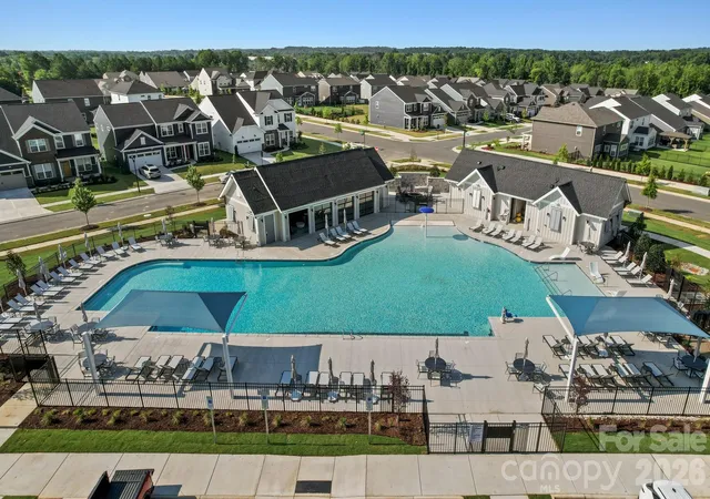 Photo 1 of Sale Pending at 15125 Parkside Xing Dr, Charlotte, NC 28278 | MLS# 4398200 | Listing updated on 2026-08-01