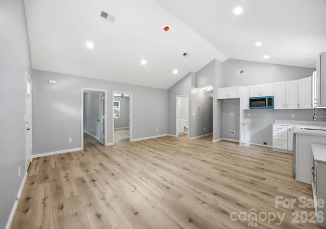 Photo 3 of Single family home for sale at 934 Brandon St, Gastonia, NC 28052 | MLS# 4398204 | Listing updated on 2026-07-19