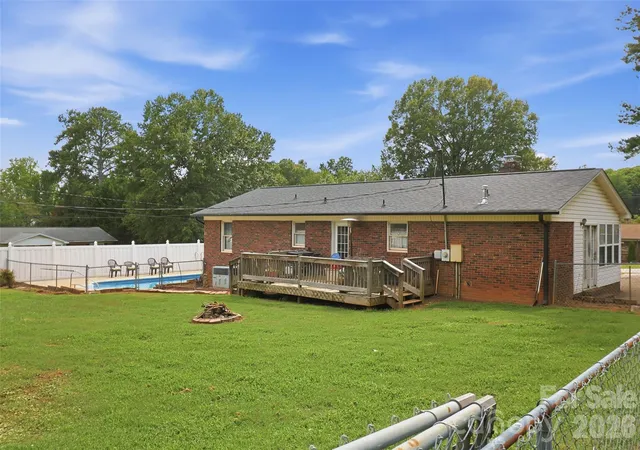Photo 3 of Single family home for sale at 115 Arcade St, Bessemer City, NC 28016 | MLS# 4398207 | Listing updated on 2026-09-23