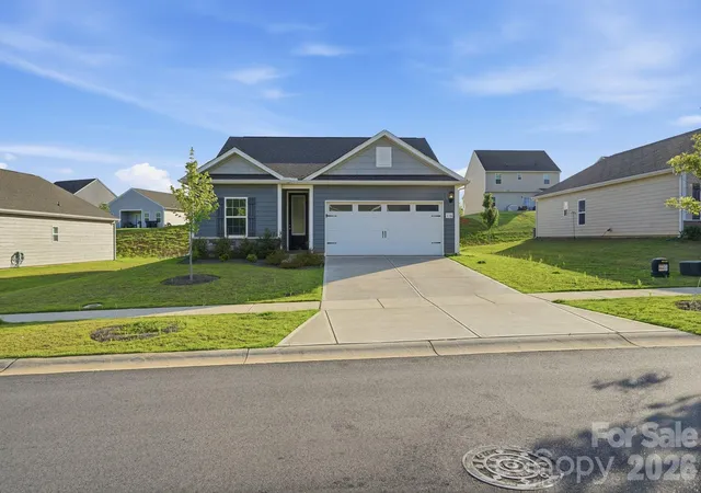 Photo 1 of Single family home for sale at 116 S Sina St, Troutman, NC 28166 | MLS# 4398210 | Listing updated on 2026-10-01