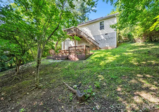 4th image of 11 W Raleigh Rd, Asheville, NC 28803 | MLS# 4398228