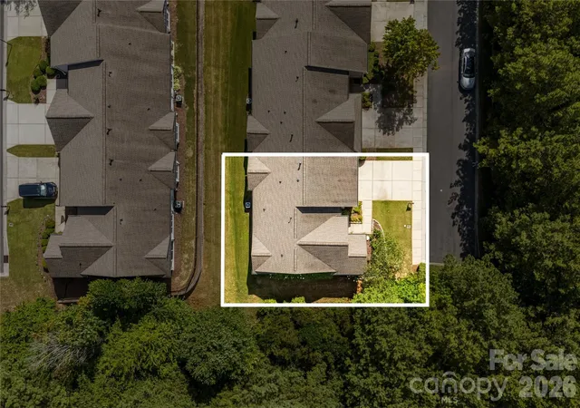 Photo 4 of Sale Pending at 32028 Cormorant Ct, Fort Mill, SC 29707 | MLS# 4398242 | Listing updated on 2026-07-16