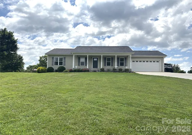 Homes for sale in Granite Falls, NC | 2899 Icard Ridge Rd, Granite Falls, NC 28630 | MLS# 4398258