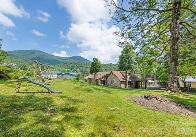 Homes for sale in Maggie Valley, NC | 64 Turner Br, Maggie Valley, NC 28751 | MLS# 4398264