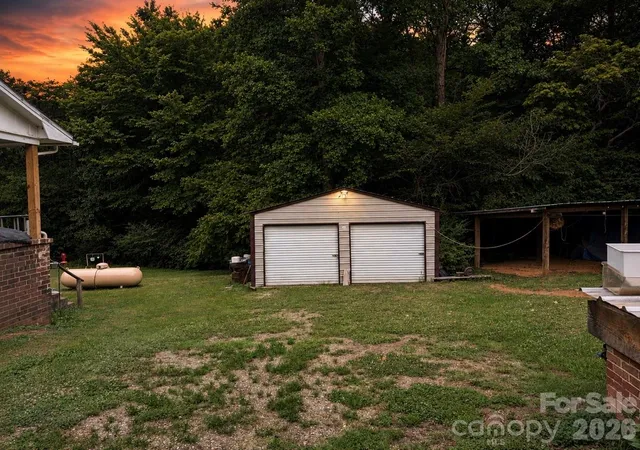 Photo 3 of Single family home for sale at 16653 Indian Mound Rd, Albemarle, NC 28001 | MLS# 4398276 | Listing updated on 2026-08-13