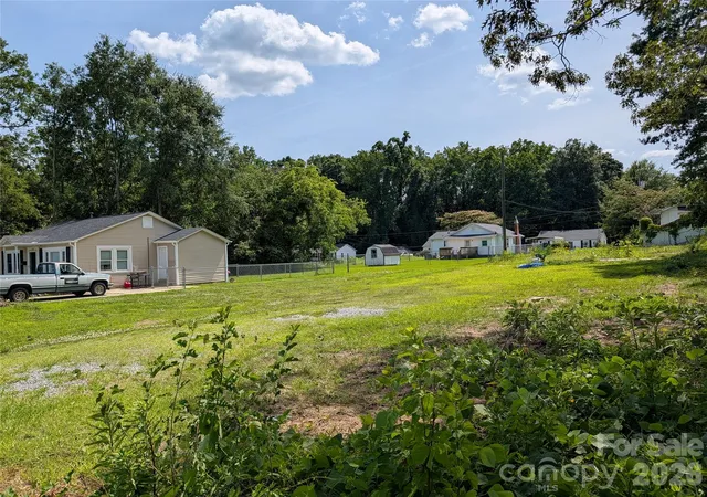 Homes for sale in Cherryville, NC | 108 S Cherry St, Cherryville, NC 28021 | MLS# 4398293