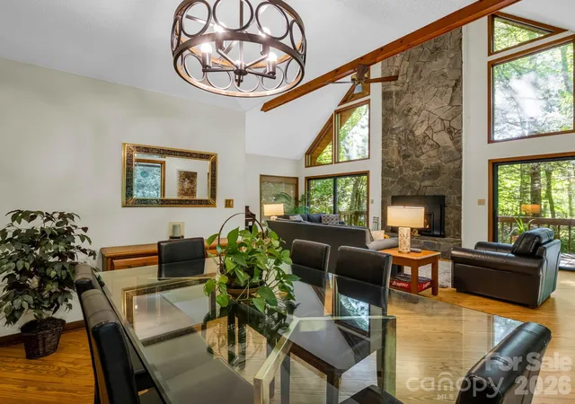 5th image of 141 Hemlock Ln #3, Lake Lure, NC 28746 | MLS# 4398302