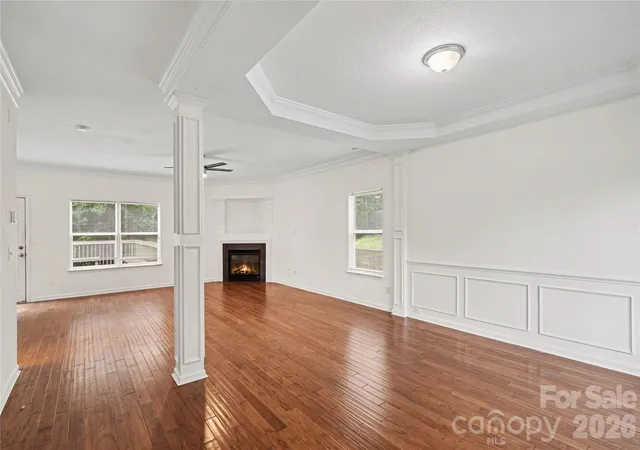Photo 2 of Single family home for sale at 2823 Forest Grv Ct, Charlotte, NC 28269 | MLS# 4398307 | Listing updated on 2026-08-21