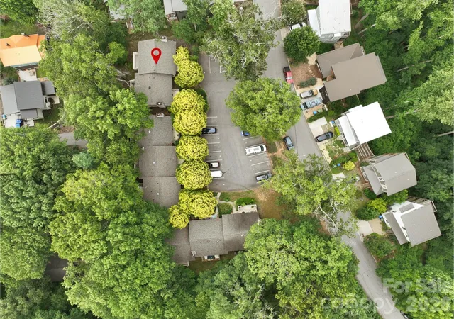 3rd image of 127 Riverview Dr #8 & 8B, Asheville, NC 28806 | MLS# 4398328