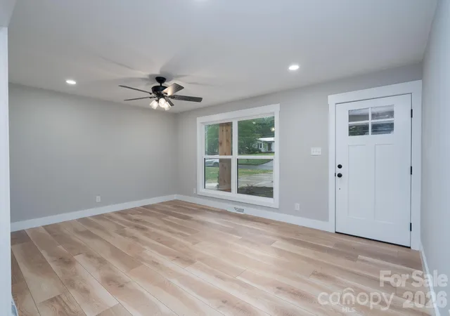 4th image of 719 Forest St Nw, Concord, NC 28025 | MLS# 4398368
