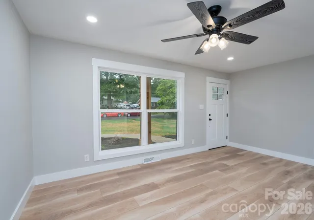 5th image of 719 Forest St Nw, Concord, NC 28025 | MLS# 4398368