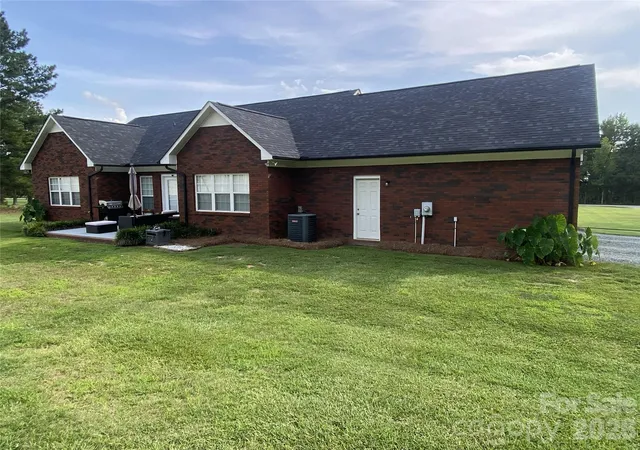 Photo 5 of Single family home for sale at 6901 Potter Rd S #2, Waxhaw, NC 28173 | MLS# 4398373 | Listing updated on 2026-08-17