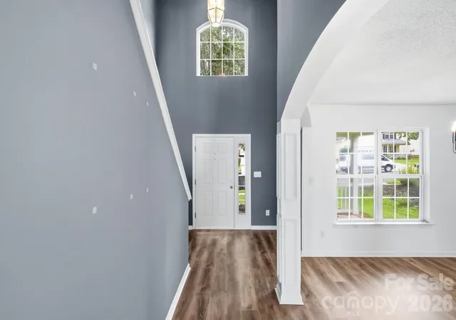 Photo 1 of Single family home for sale at 9534 Bradstreet Cmns Way, Charlotte, NC 28215 | MLS# 4398378 | Listing updated on 2026-10-01