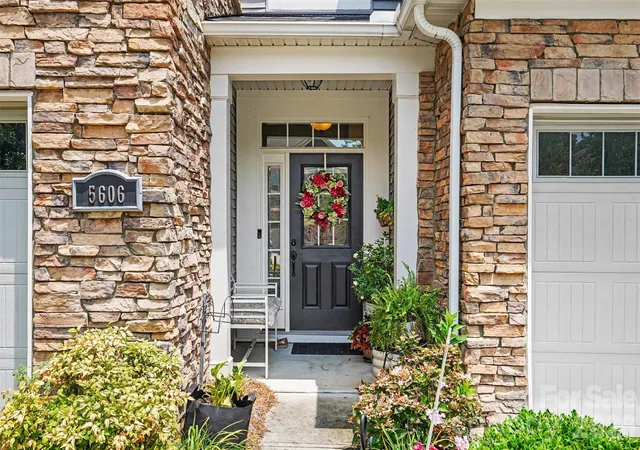 Photo 3 of Townhouse for sale at 5606 Stonewells Dr, Charlotte, NC 28278 | MLS# 4398404 | Listing updated on 2026-08-10
