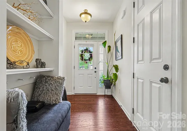 Photo 4 of Townhouse for sale at 5606 Stonewells Dr, Charlotte, NC 28278 | MLS# 4398404 | Listing updated on 2026-08-10